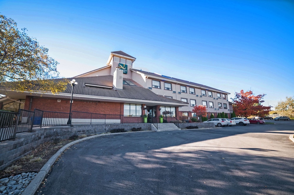 Quality Hotel - Property Image 38