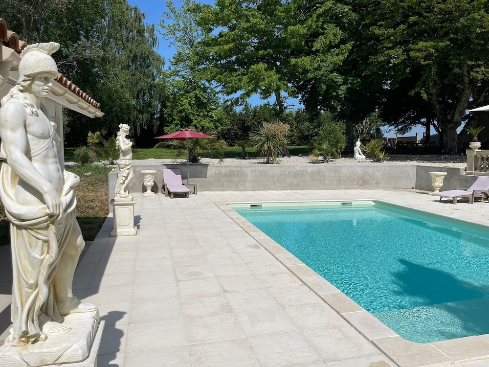 Le Domaine de Canesse