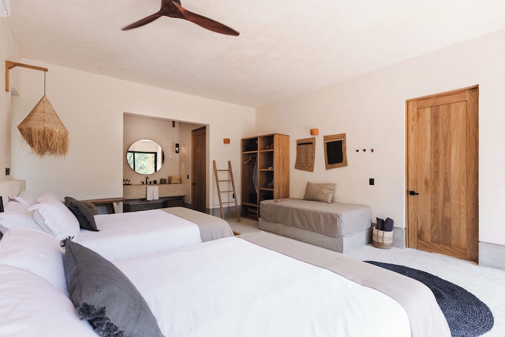 Casa Yute by Ahau Collection