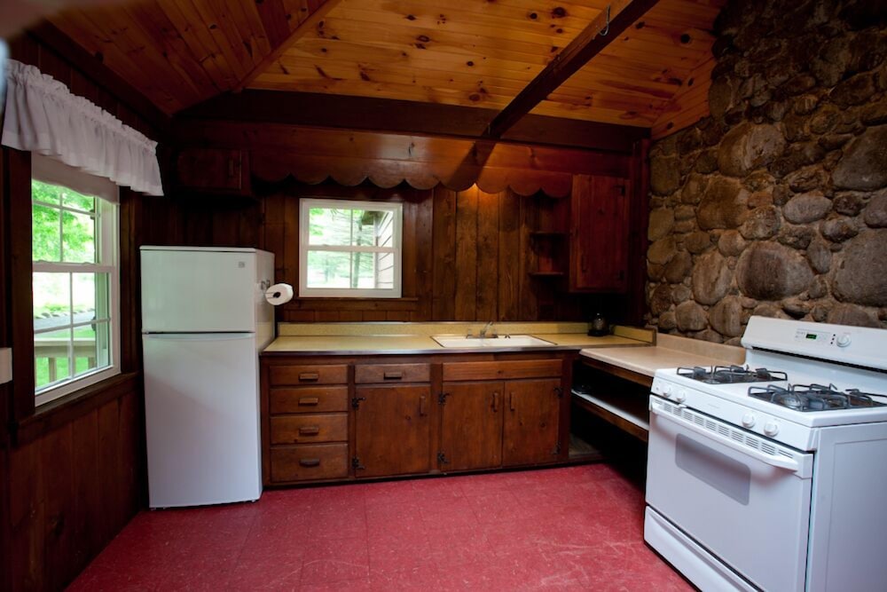 Blue Hill Lodge