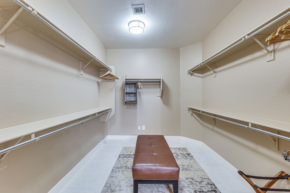 Near Hiking & Golf: Gold Canyon Home w/ Fire Pit!