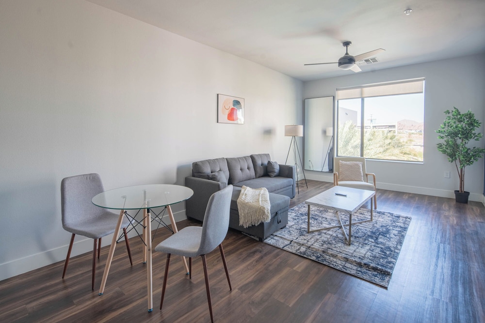 ROVE LIVING/KB - Trovita Rio
