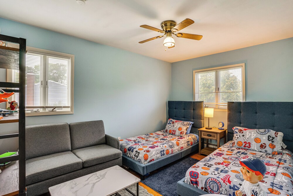 Family Home Near LIE & Blydenburgh Co Park