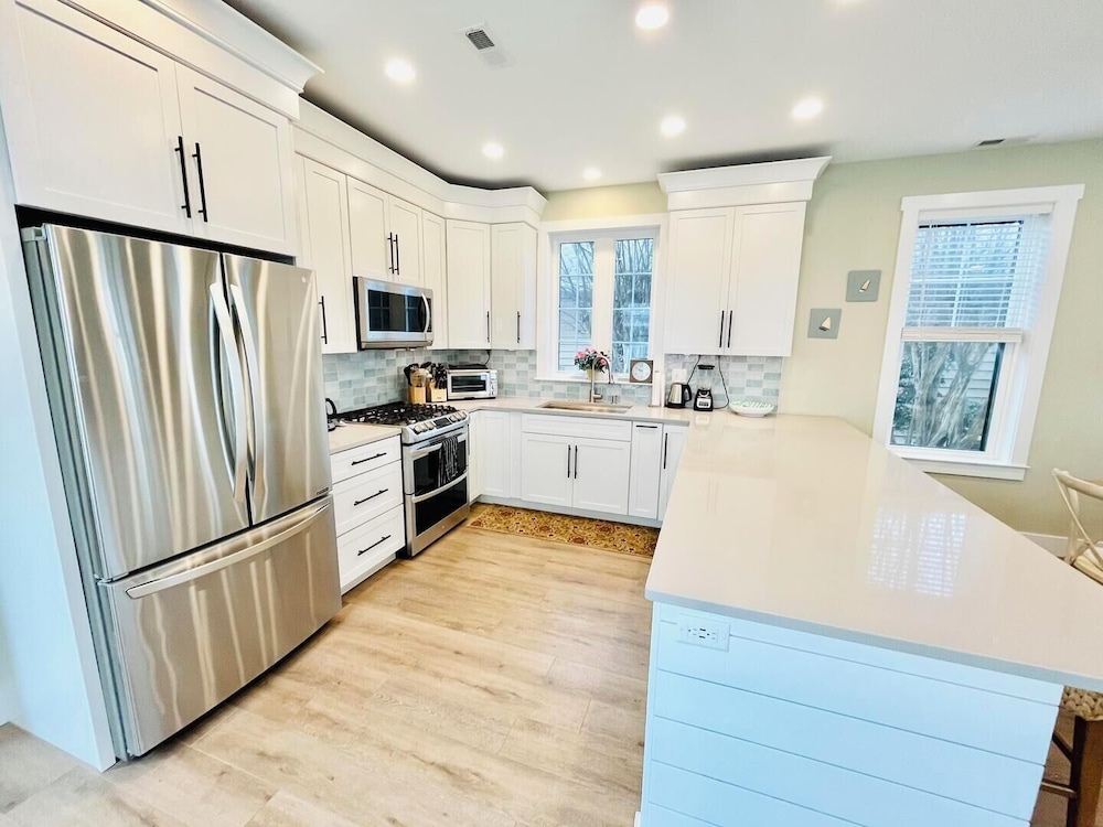 Laurel Street 308