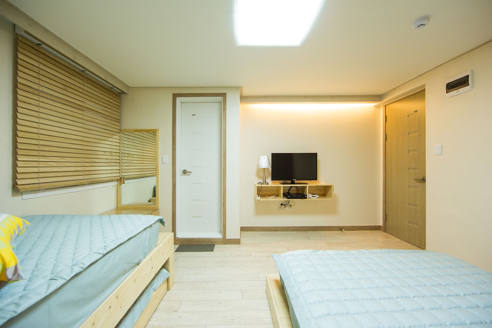 Guest House The Hill