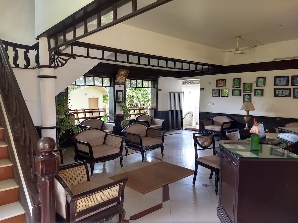 Blooming Bay - Clifftop Beach Resort