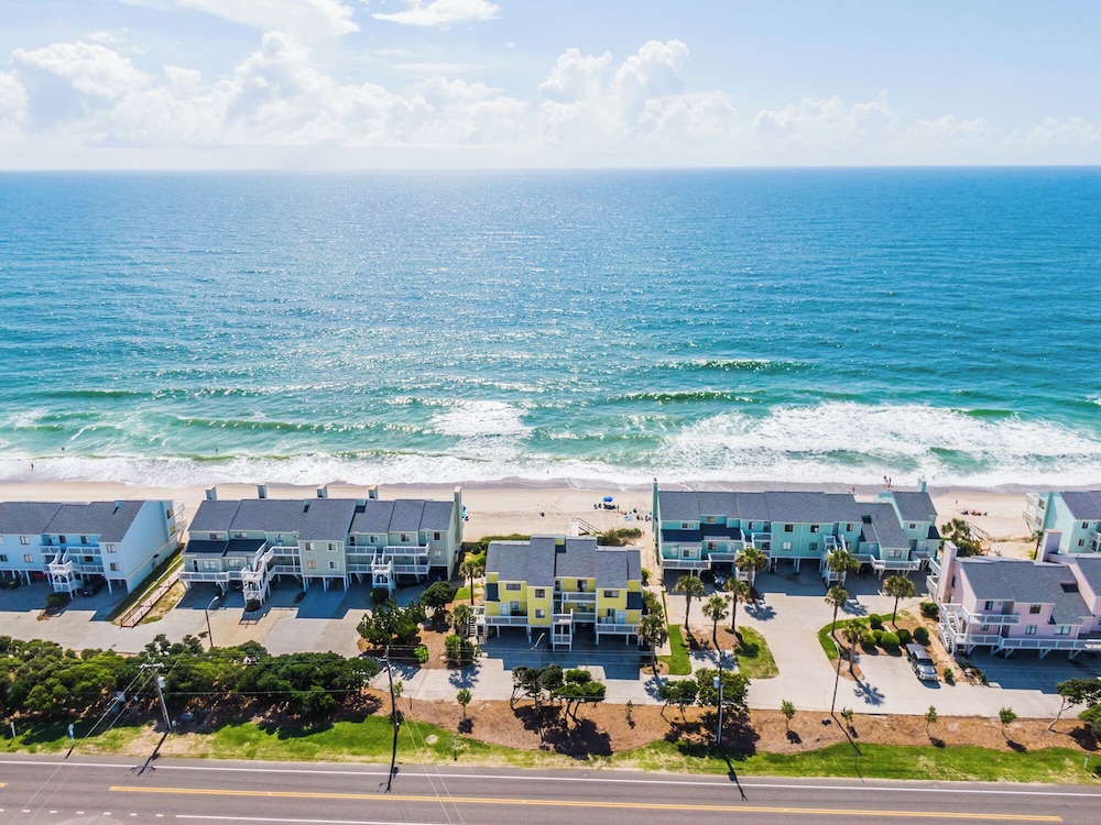 Ocean Dunes by Carolina Retreats