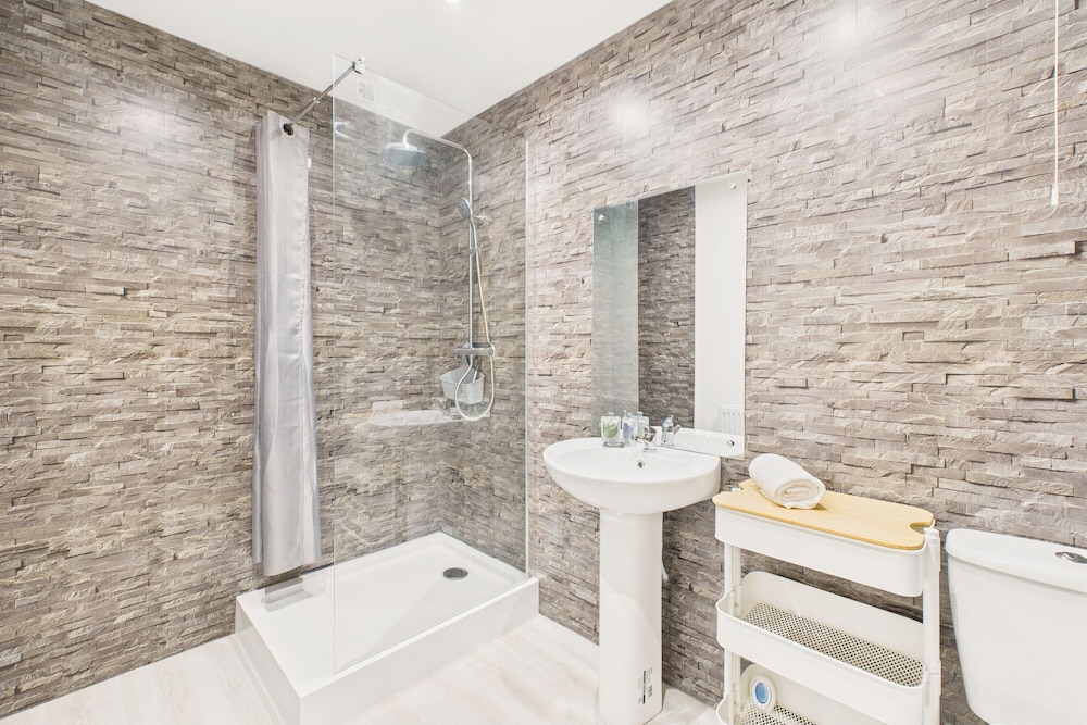 Host Stay Alnmouth Suite