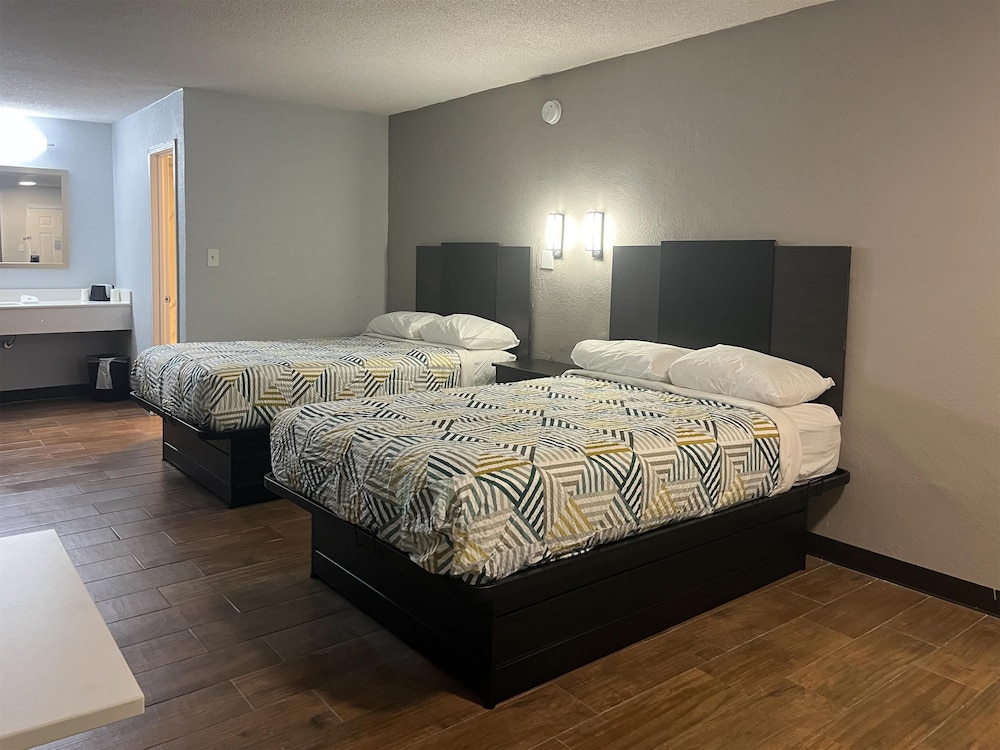Studio 6 Suites Hurricane, Wv