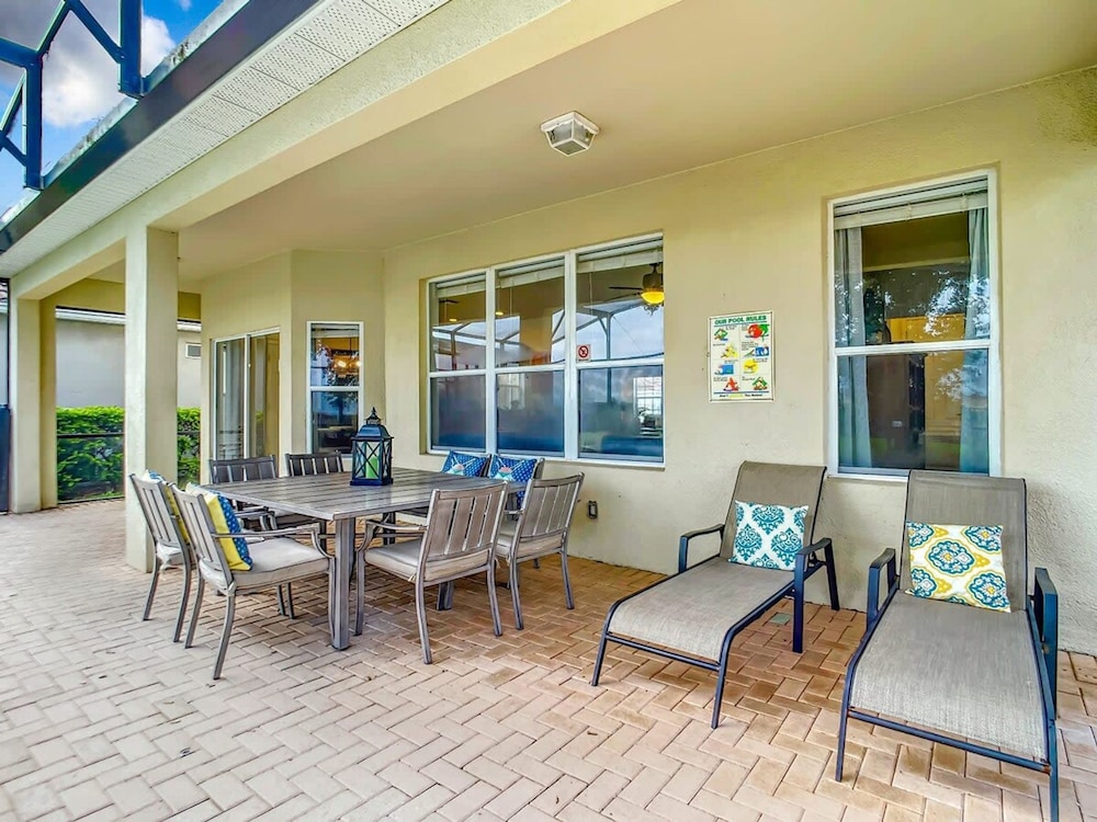 Magical Adv 5 Star Villa Movie Room Arcade Pool and More