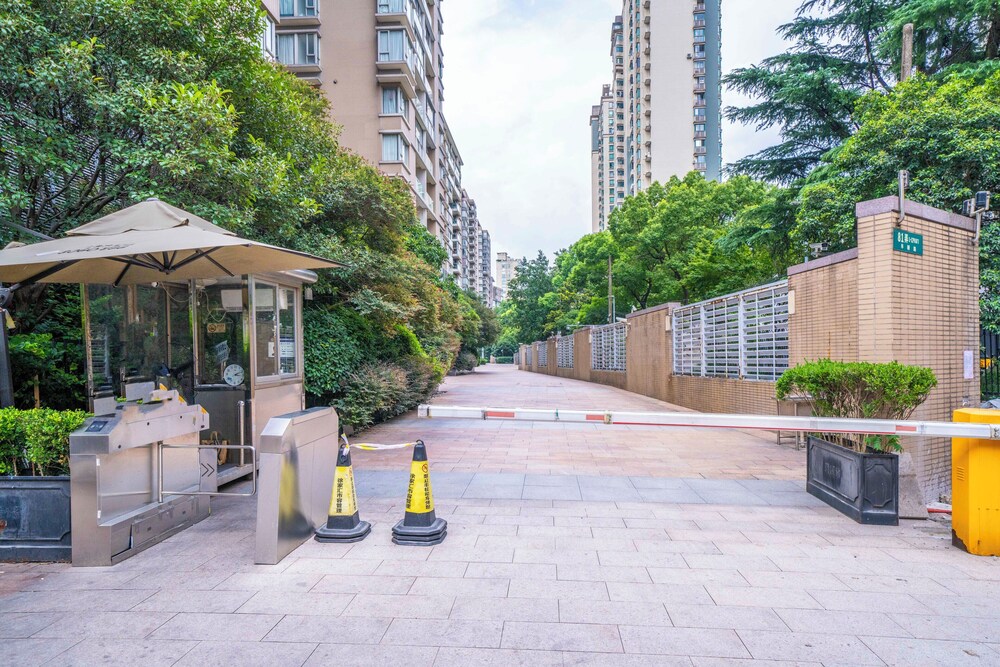 Tyms Enticing 1BR 1BA Apt Yongxin
