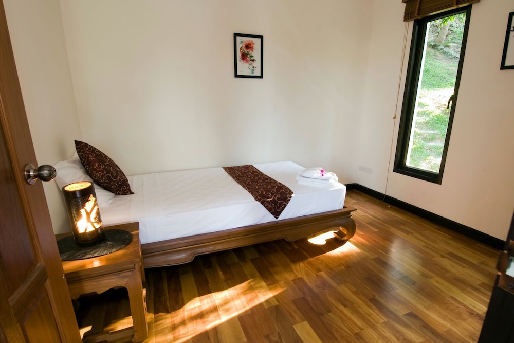 3 Bedroom Sea View Villa Kao Lom SDV127-By Samui Dream Villas view 3