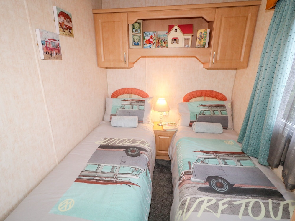 Alken Caravan