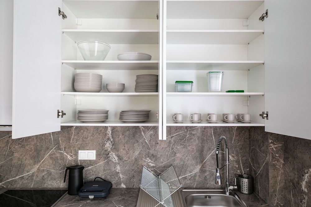 Artsi - 3BR Apt w Balcony in Athens
