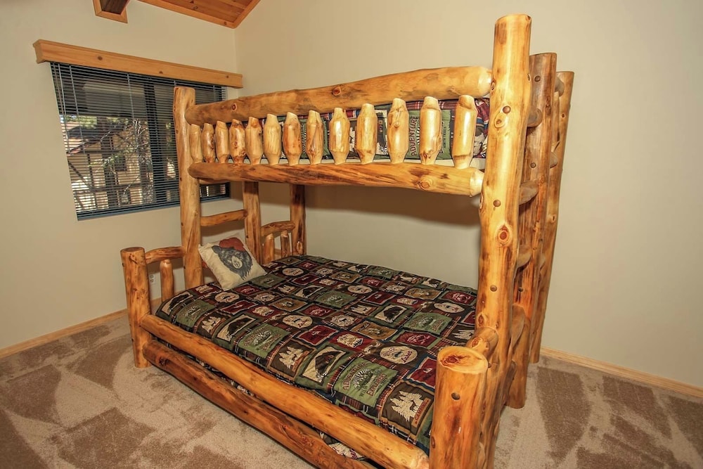 Summit Lodge 1&2