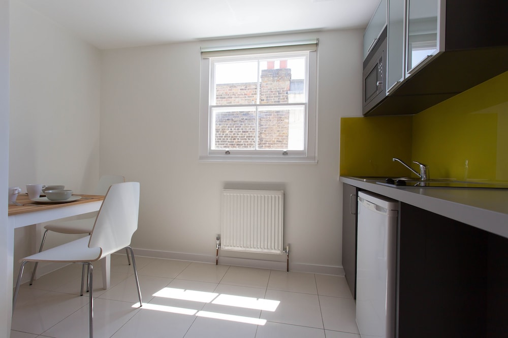 Princes Square Serviced Apartments by Concept Apartments