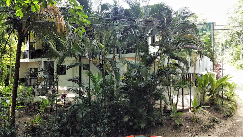 Riverside Apartments