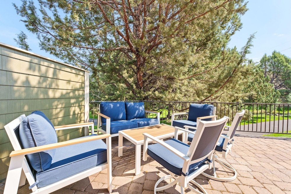 Brighter Days 3 Bedroom Townhouse