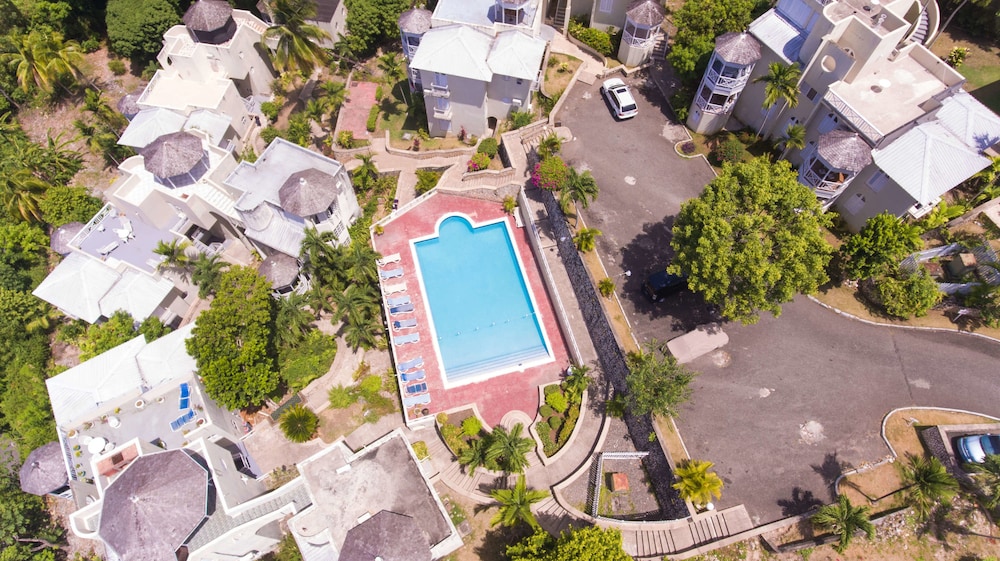 High Level Suites at Columbus Heights
