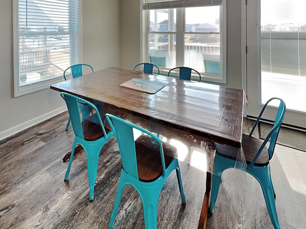Perfectly Seasun'd by Topsail Realty