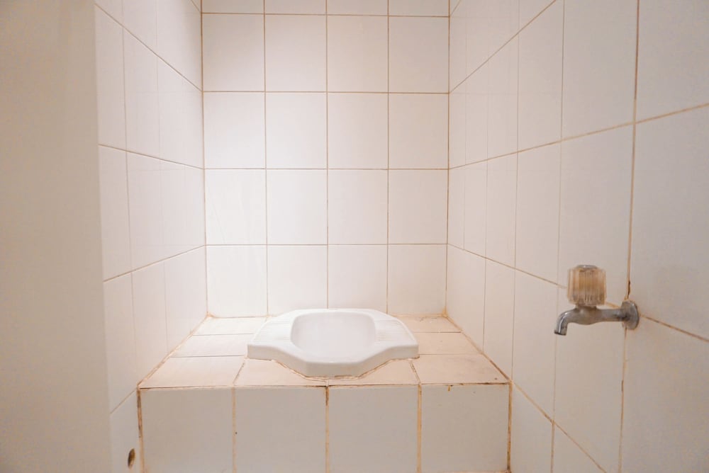 Spacious and Homey 1BR at Talang Betutu Apartment near MRT Station