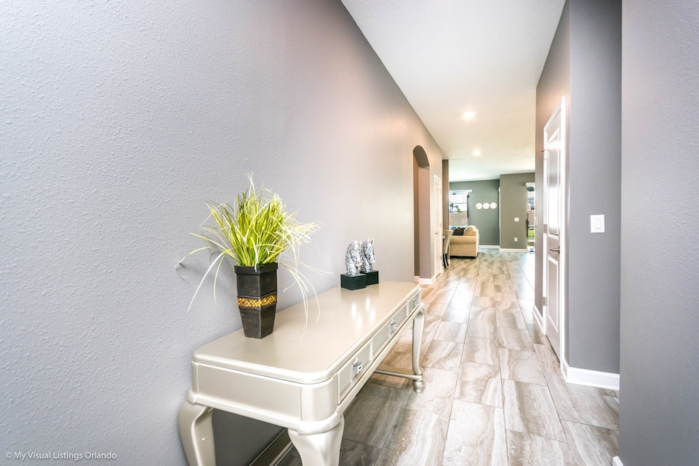 Fantastic 6 Bedroom 5 Bathroom Champions Gate view 5