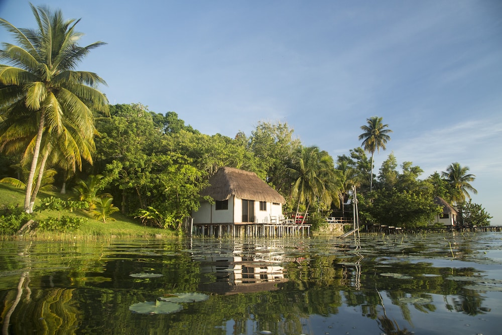 Lagoon Front Suite with Bikes & Kayaks view 3