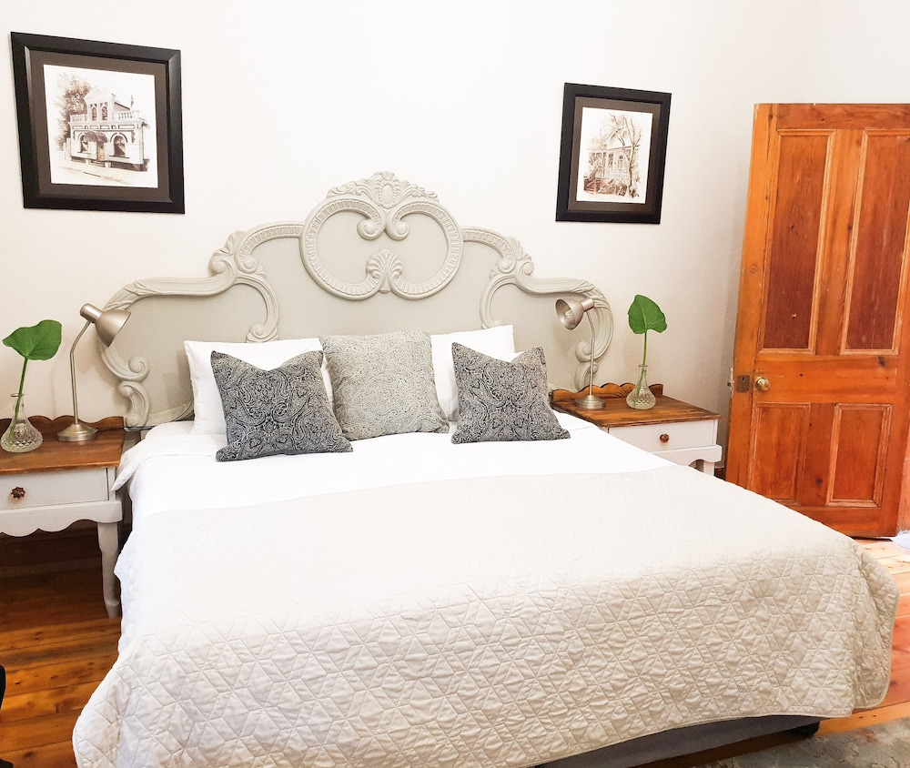 Bauhenia Guesthouse view 2