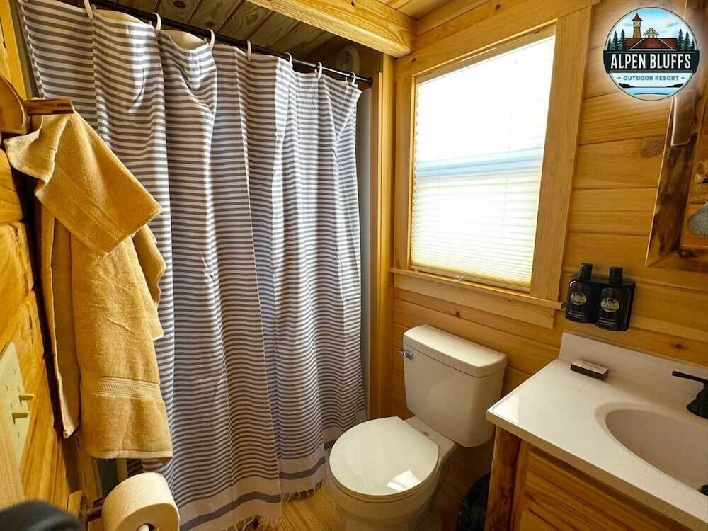 Alpen Bluffs Outdoor Resort
