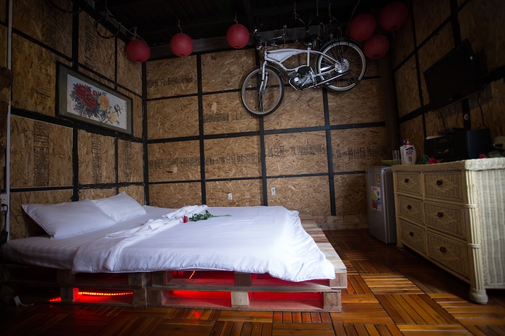 Mobylette Saigon Hostel - Adults only