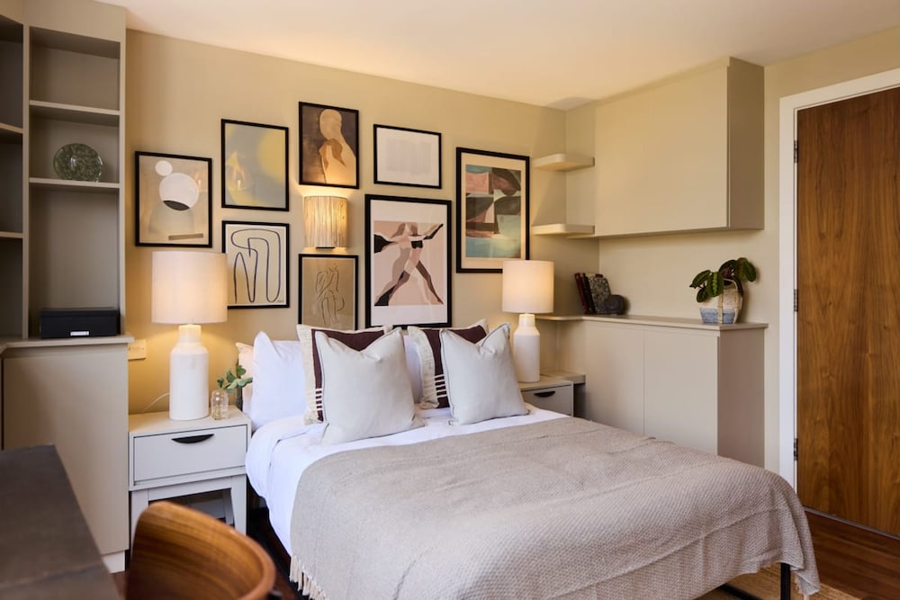 The Brick Lane Arms - Breathtaking 2bdr Penthouse With Balcony