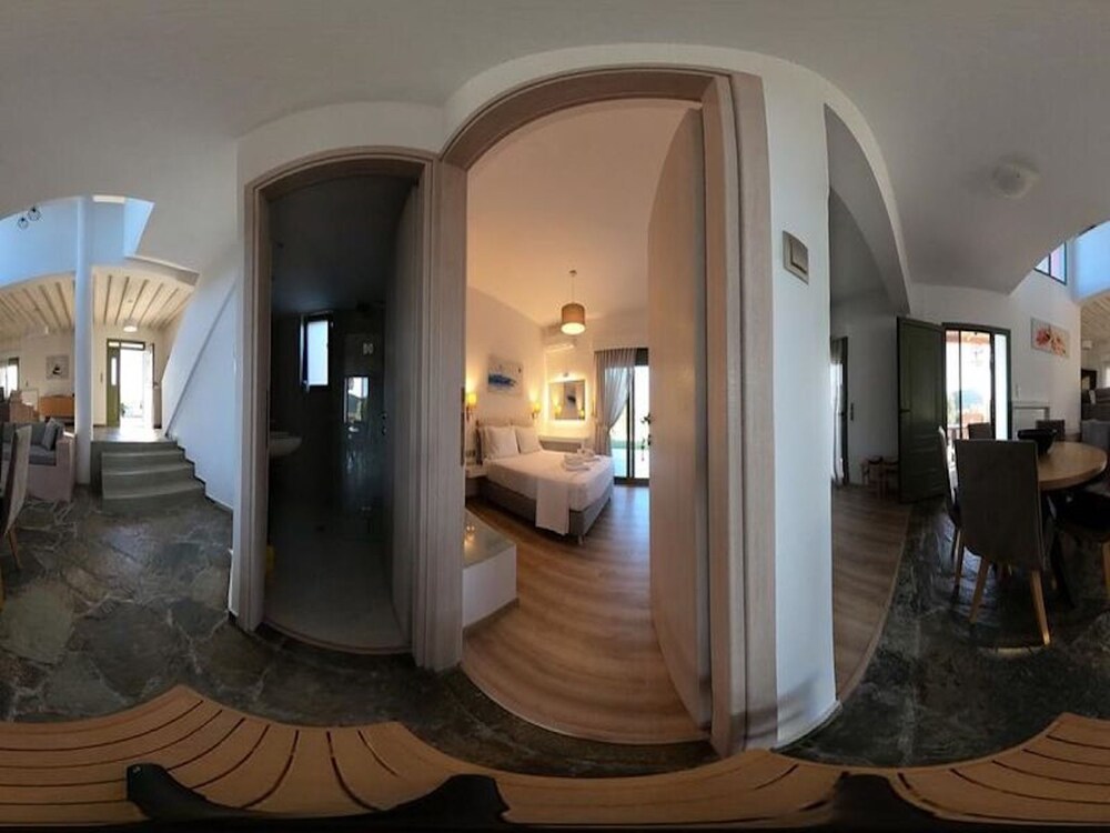 Terra Divina Damnoni view 4