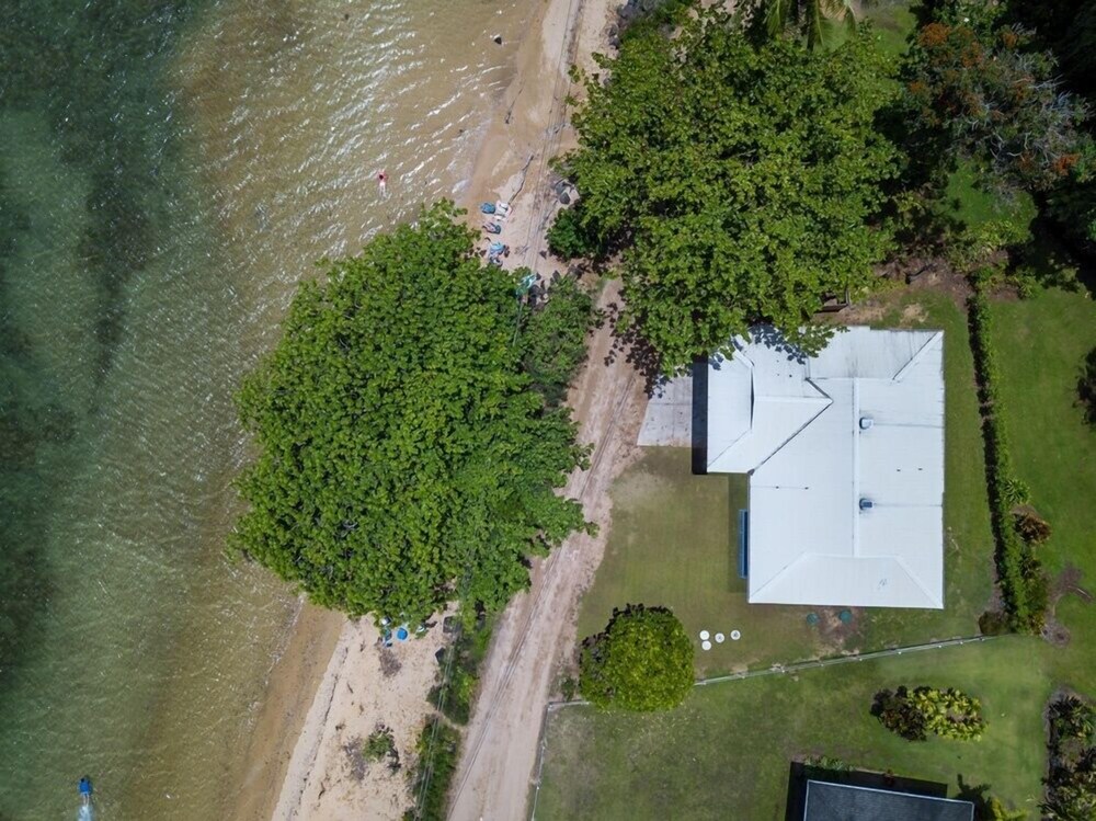 Anini Kai Hulali 4 Bedroom Home by Redawning view 3