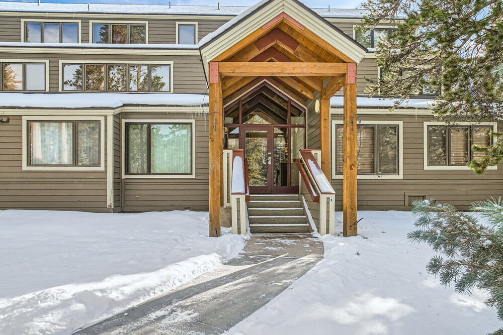 The Pines - Keystone Ski Resort CO Vacation Lodging