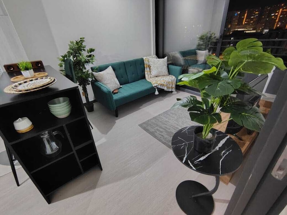 Oceana Suites La Florida Friolan Roa