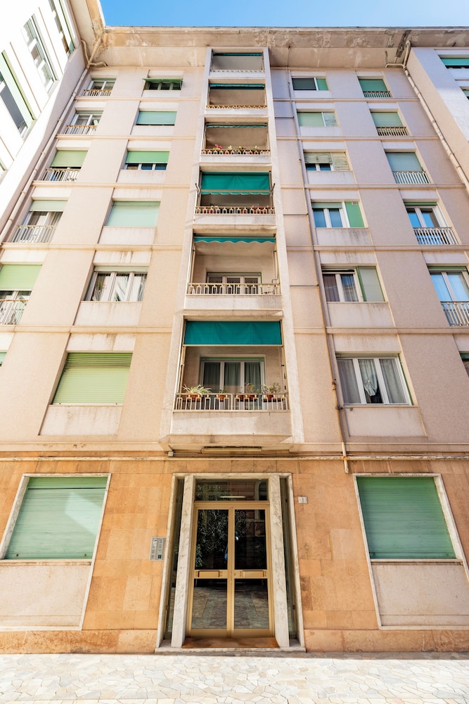 Cute flat with terrace