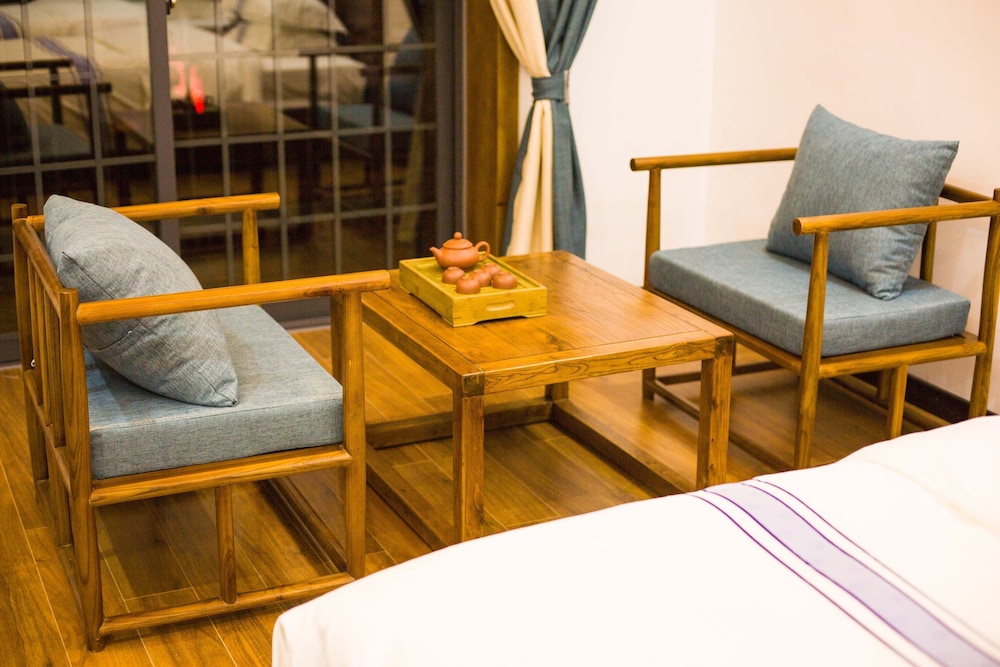 Jingshuihuajian Boutique Inn