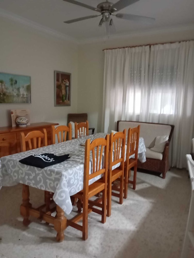 Chalet con Piscina Privada y Barbacoa