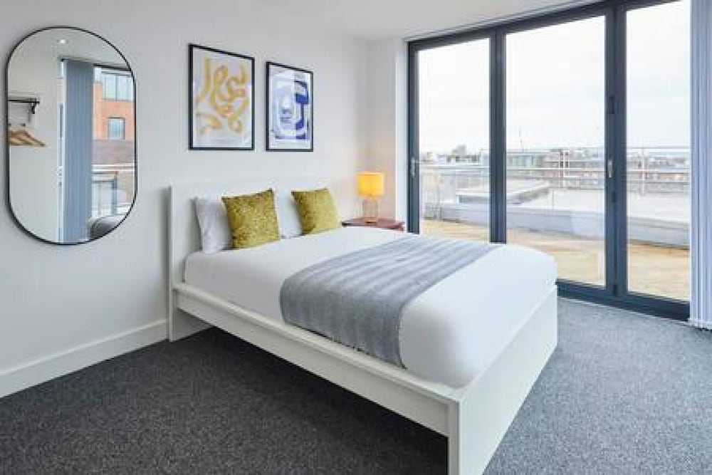 Host Stay The Knight Street Penthouse I