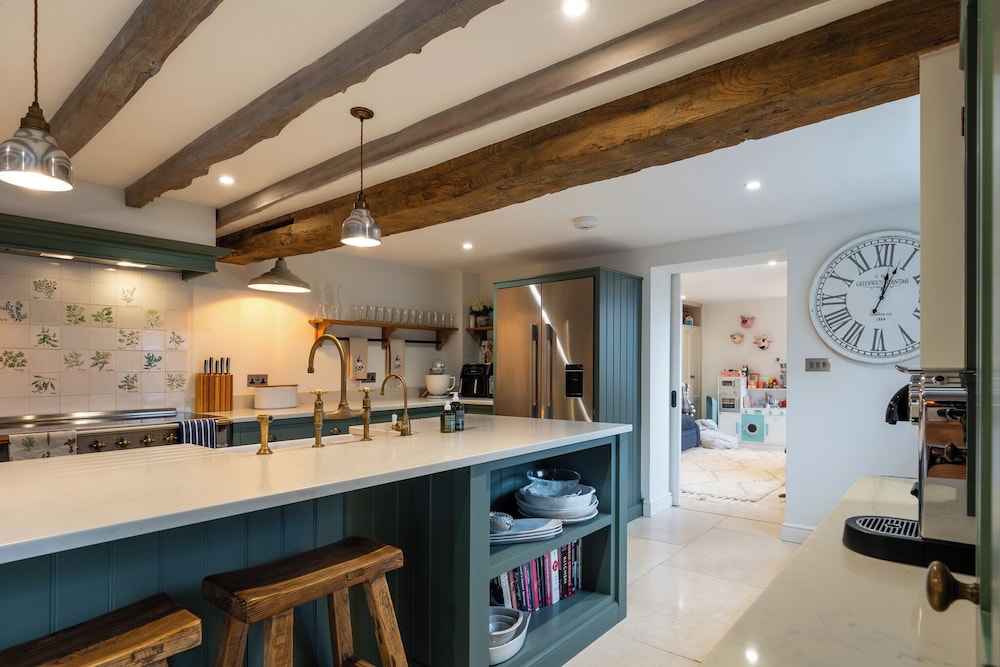 Stunning 6 BB Cottage & Annexe