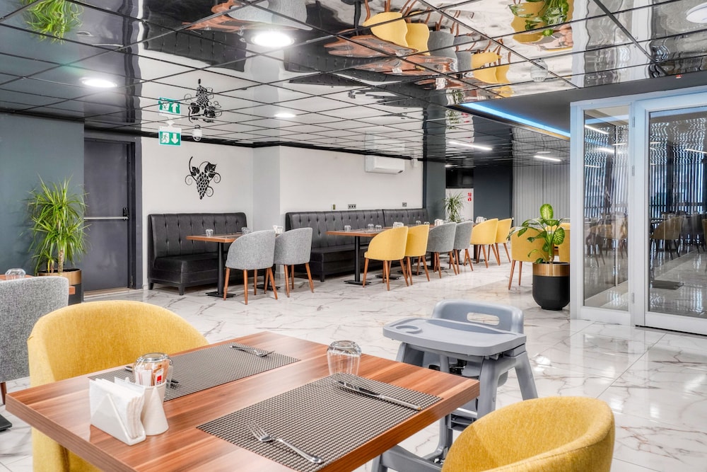 IBOS OTELLERİ İZMİR - Image 143