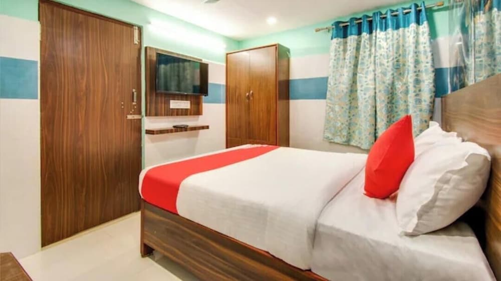 Hotel sri grand view 3