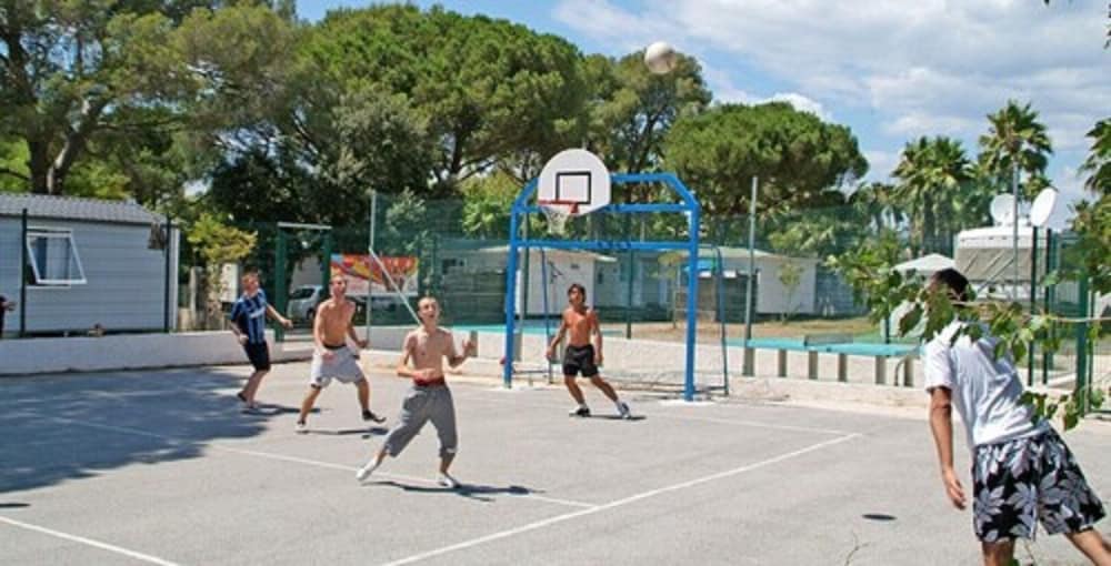 Camping Le Frejus view 3