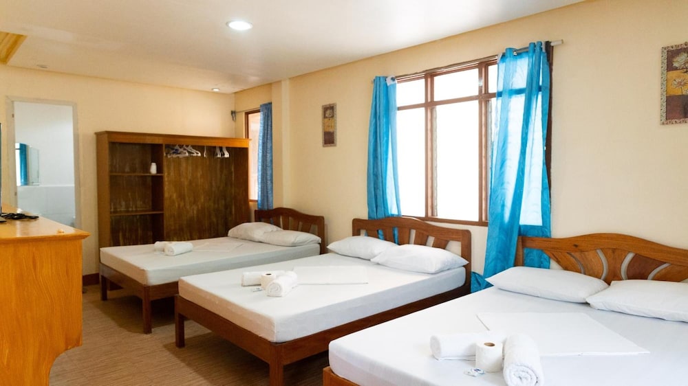 Brenmariel Tourist Inn