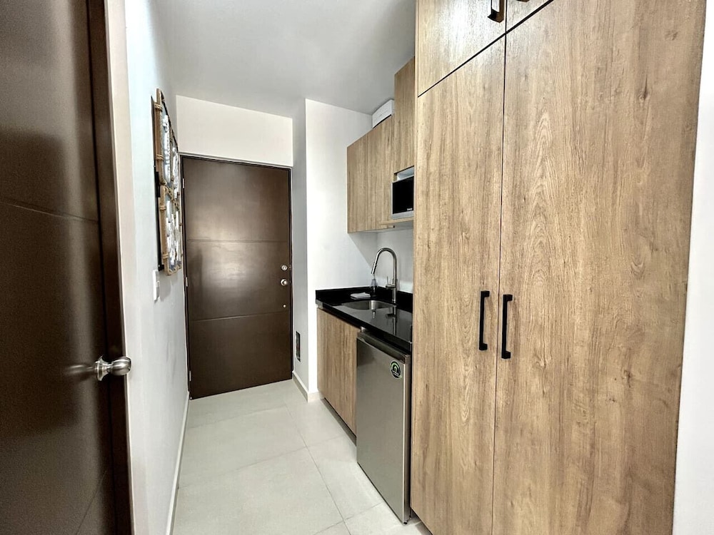 Oceanna Apartments