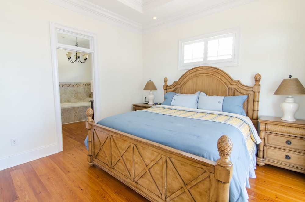 3 BR Beach Houses 25th Ave. South Ocean Blvd