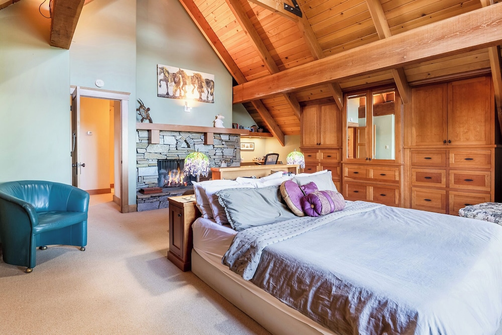 Carnelian Bay Getaway