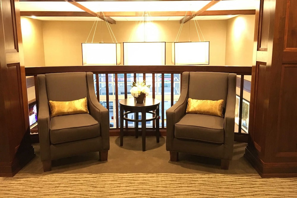 Albany Vacations - Comfort Suites Linn County - Property Image 46