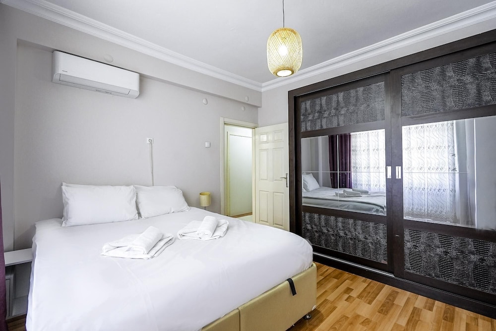 Cozy Flat w Balcony 10 min to Beach in Antalya