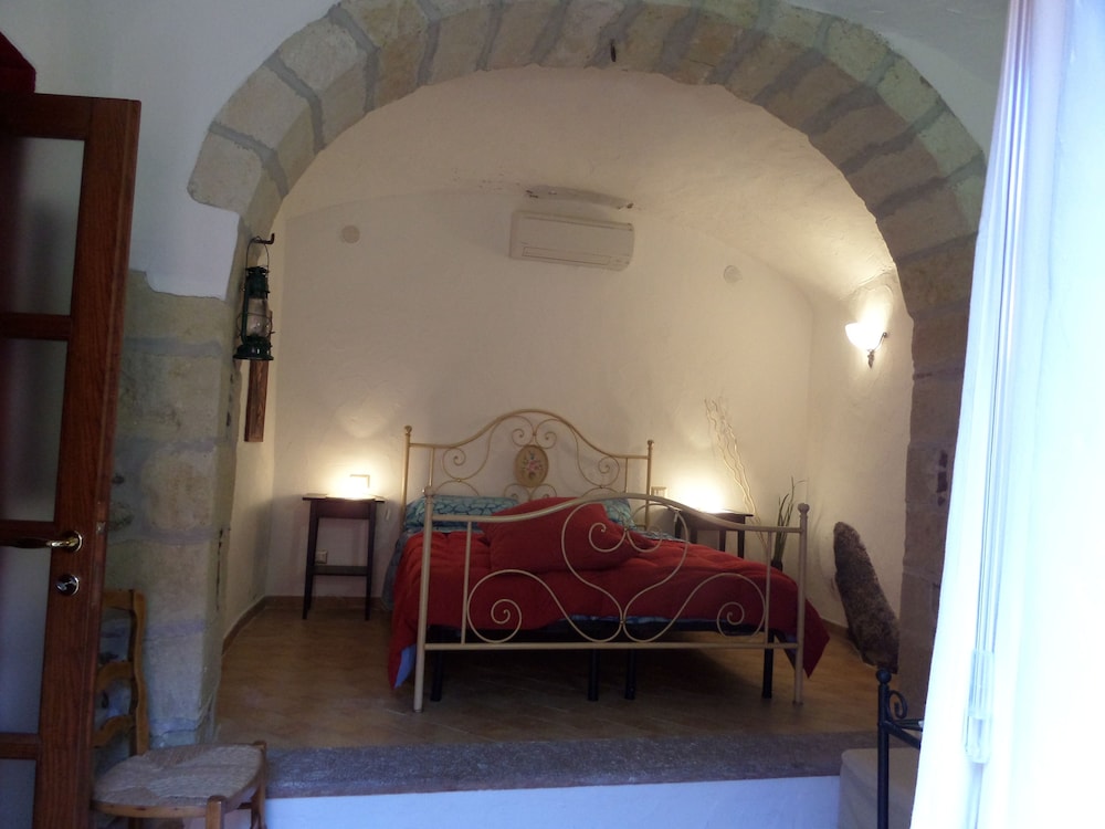 Photo 47